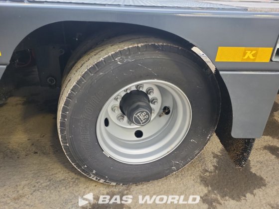 Kässbohrer 低装载半挂车