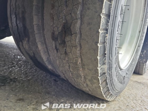 Kässbohrer 低装载半挂车