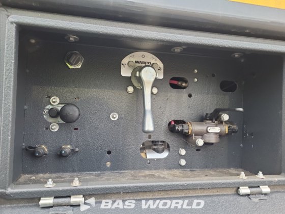 ケスボーラー ローローダー・セミトレーラー