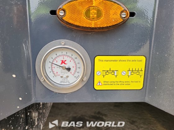 Kässbohrer 低装载半挂车