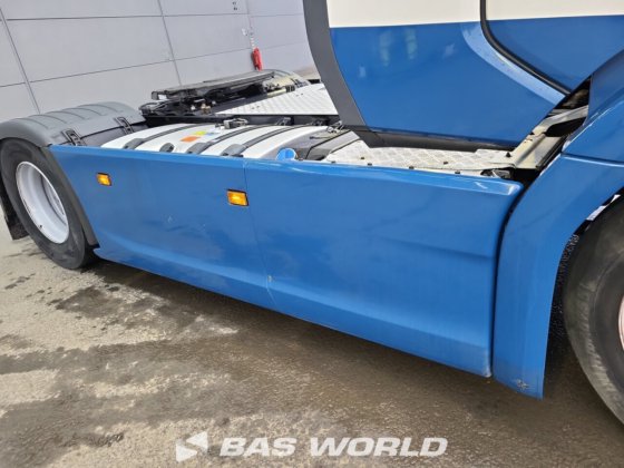 斯堪尼亚 S410 4X2 牵引车组