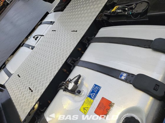 斯堪尼亚 S410 4X2 牵引车组