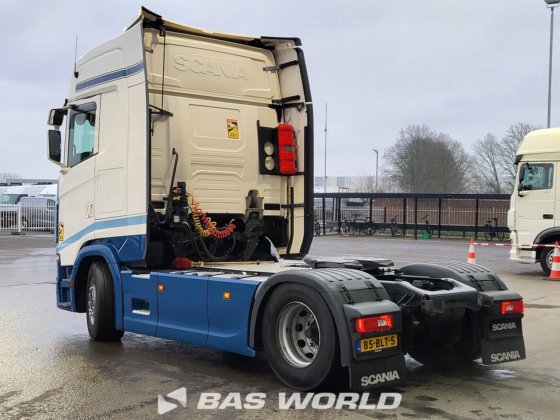 斯堪尼亚 S410 4X2 牵引车组