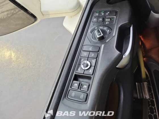 斯堪尼亚 S410 4X2 牵引车组