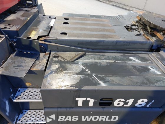 卡尔玛码头拖拉机