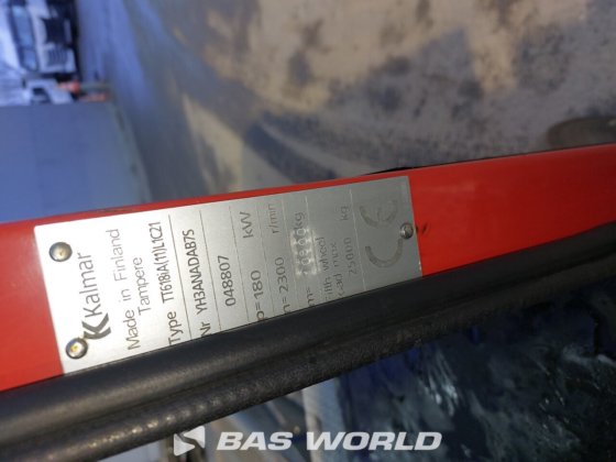 卡尔玛码头拖拉机