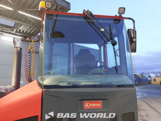 卡尔玛码头拖拉机