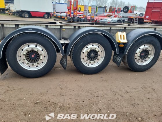 范霍尔集装箱底盘