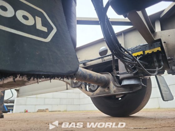 范霍尔集装箱底盘