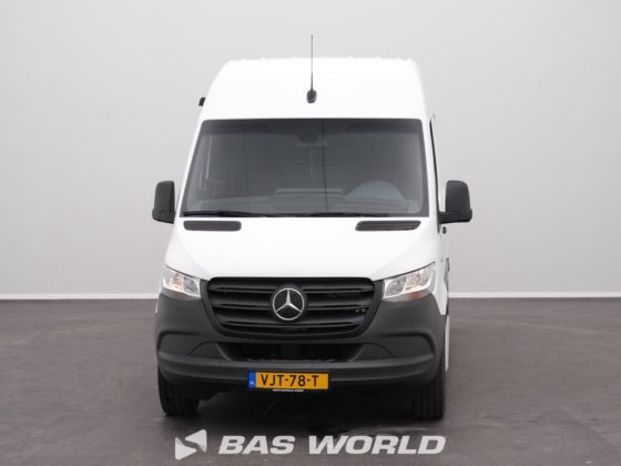 梅赛德斯eSprinter 312封闭式厢式货车