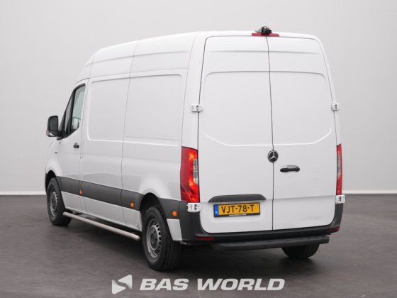 梅赛德斯eSprinter 312封闭式厢式货车