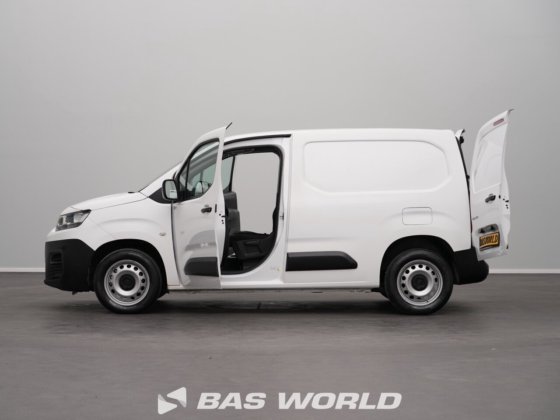 シトロエン ベルランゴ 130 パック クローズド