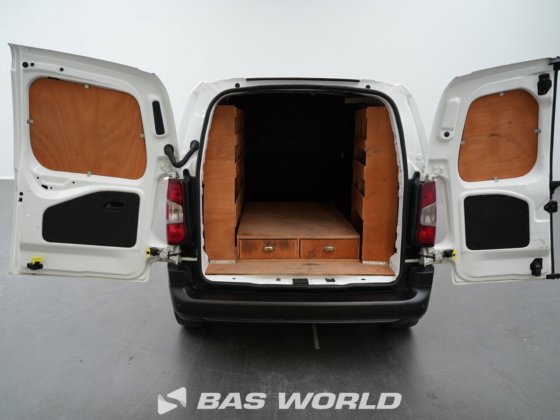 シトロエン ベルランゴ 130 パック クローズド