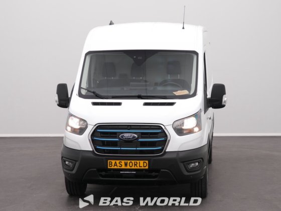 福特封闭箱式货车