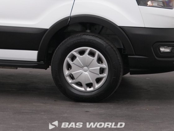 福特封闭箱式货车