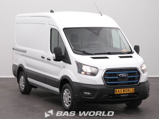 福特封闭箱式货车