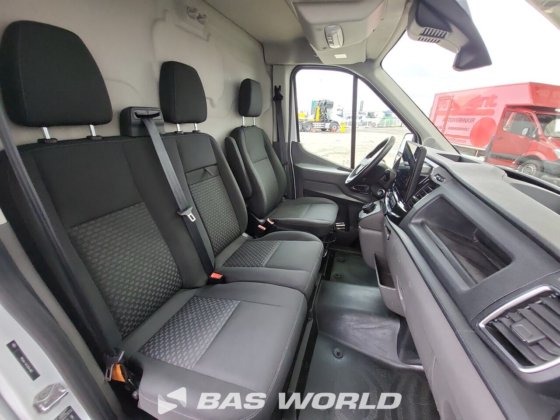 福特封闭箱式货车