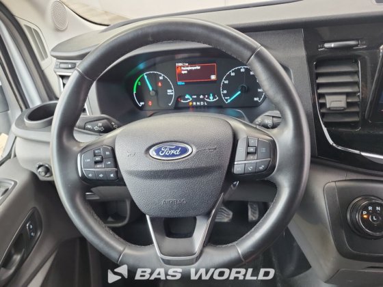 福特封闭箱式货车