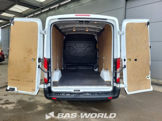 福特封闭箱式货车