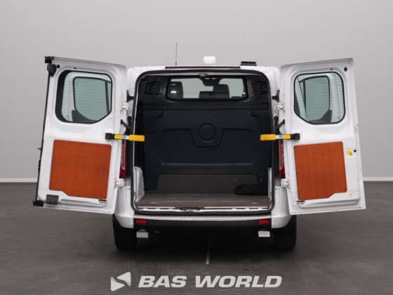 福特封闭箱式货车