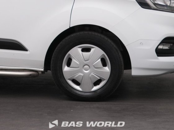 福特封闭箱式货车