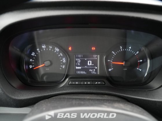 プジョー エキスパート 95pk クローズドボックスバン