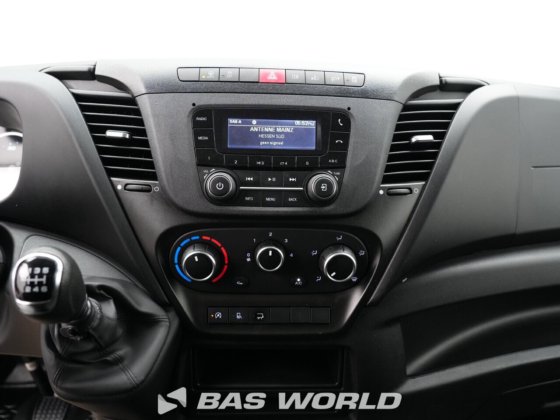 イヴェコ・デイリー 35C16 ボックスボディ