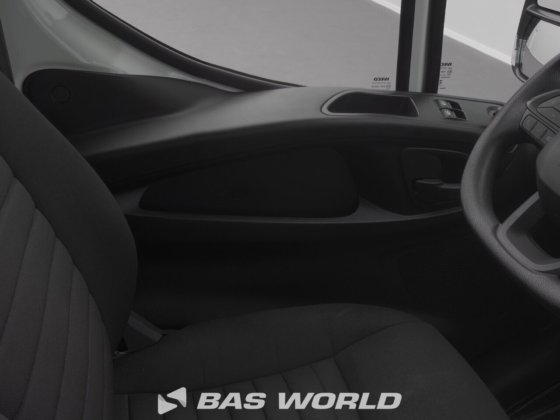 イヴェコ・デイリー 35C16 ボックスボディ