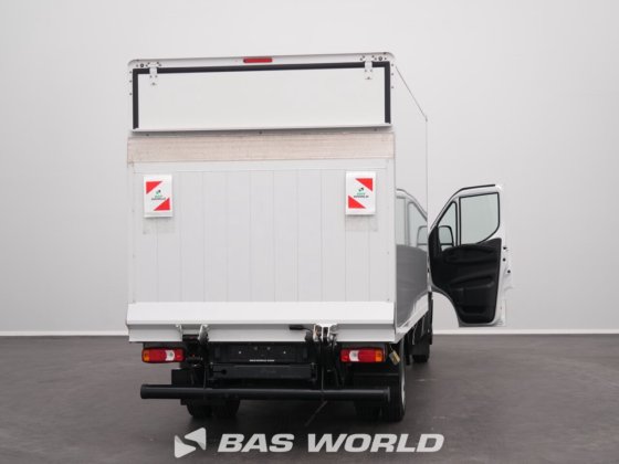 イヴェコ・デイリー 35C16 ボックスボディ