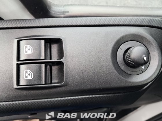 イヴェコ・デイリー 35C16 ボックスボディ