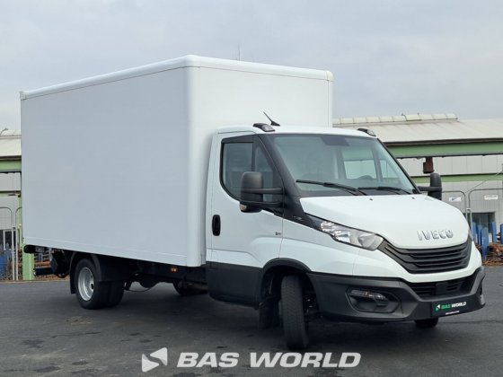 イヴェコ・デイリー 35C16 ボックスボディ