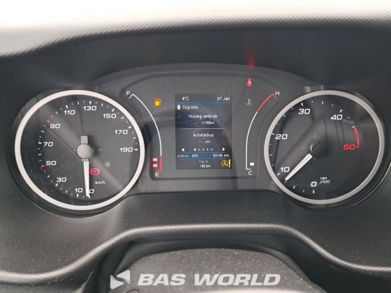 イヴェコ・デイリー 35C16 ボックスボディ