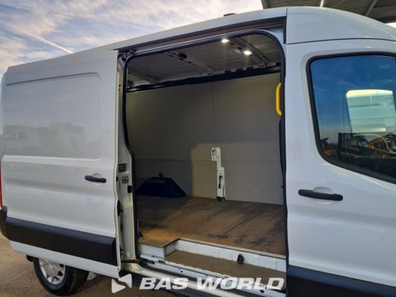 福特封闭箱式货车