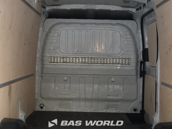 Maxus 封闭箱式货车