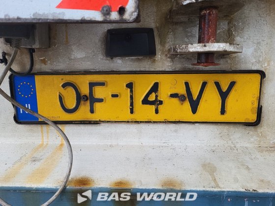 地板低位装载半挂车