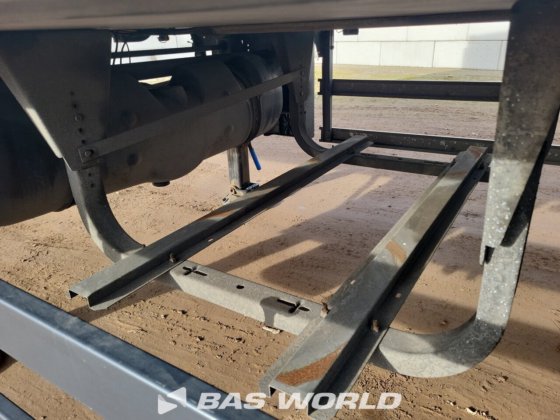 施密茨冷藏半挂车