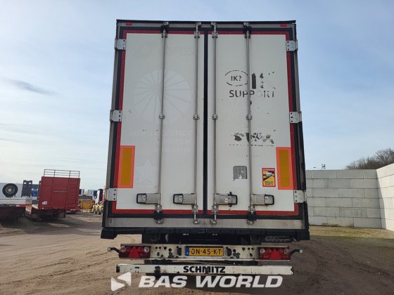 施密茨冷藏半挂车