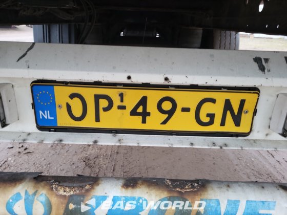 クローネ冷凍セミトレーラ