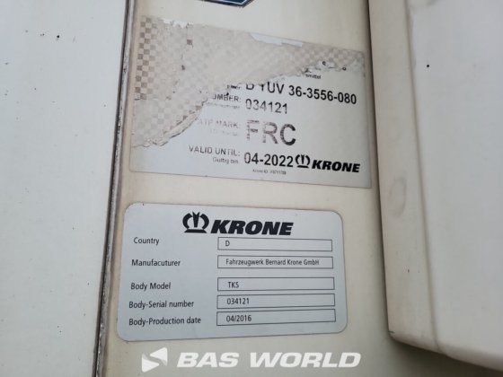 クローネ冷凍セミトレーラ