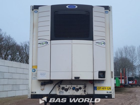 クローネ冷凍セミトレーラ