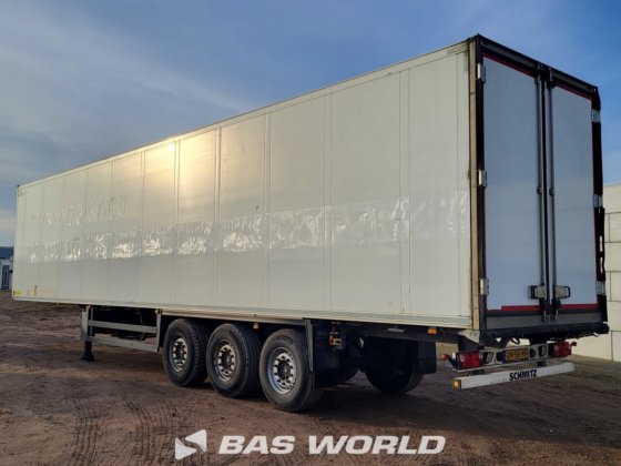 施密茨冷藏半挂车