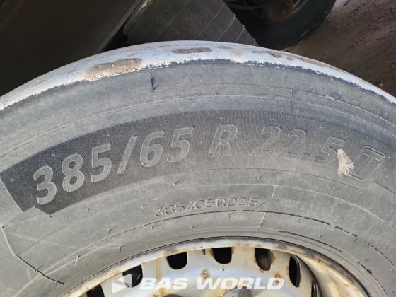 施密茨冷藏半挂车