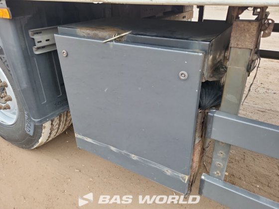 施密茨冷藏半挂车