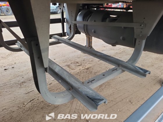 施密茨冷藏半挂车