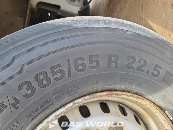 シュミッツ冷凍セミトレーラー