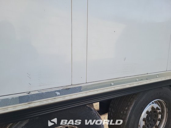 シュミッツ冷凍セミトレーラー