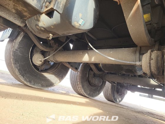 シュミッツ冷凍セミトレーラー