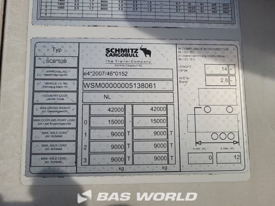 シュミッツ冷凍セミトレーラー