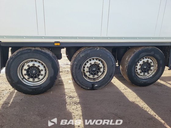 施密茨冷藏半挂车