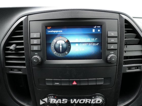 梅赛德斯 E-Vito 关闭箱货车